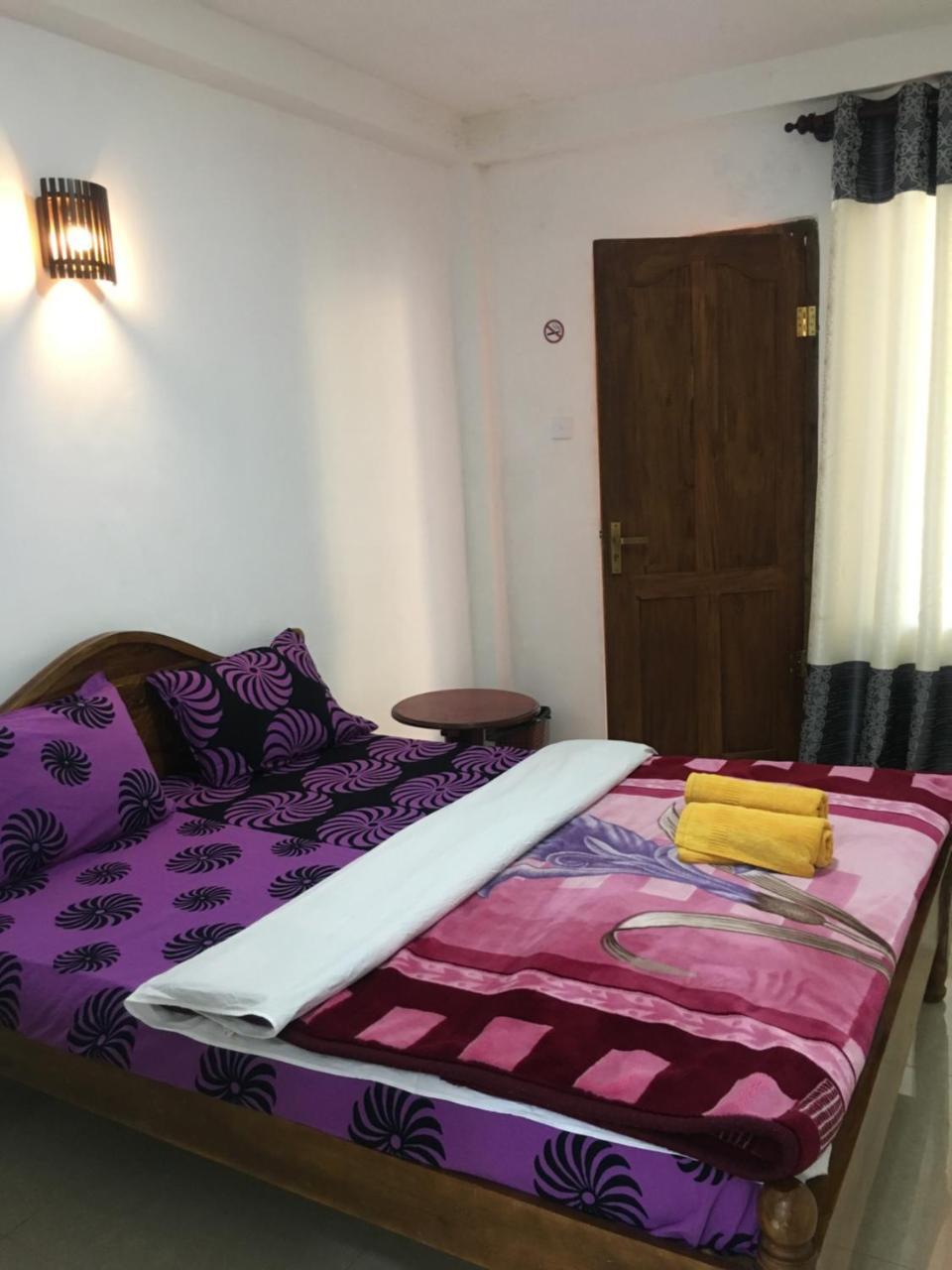 Bed and Breakfast Golden King Guest Nuwara Eliya Exteriér fotografie